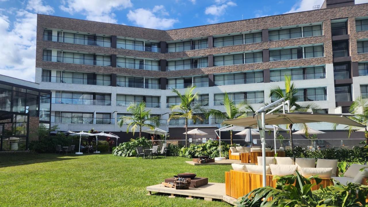 Hotel Lagoon Rionegro Extérieur photo